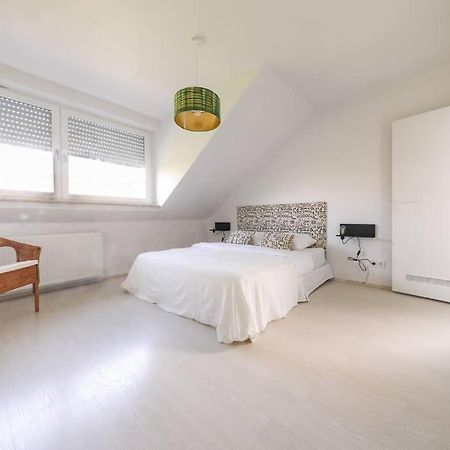 Neue Wohnung In Der Naehe Von Trier Korlingen Esterno foto